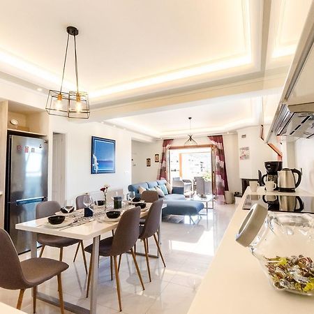 Leo - Unique Glyfada Apartment Atény Exteriér fotografie