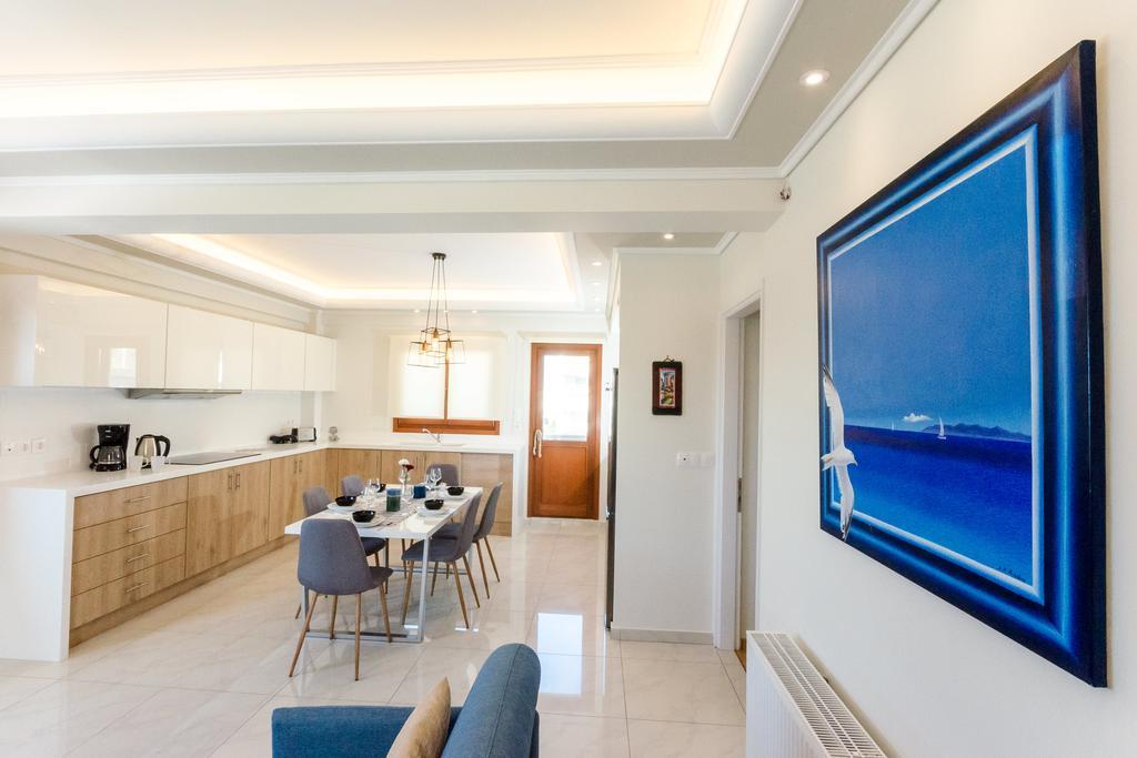 Leo - Unique Glyfada Apartment Atény Exteriér fotografie